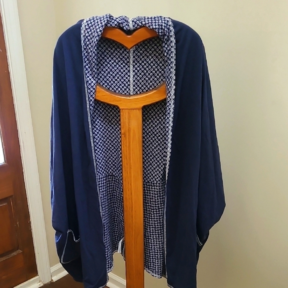 NWT Lucky Brand Navy Blue Kimono/Cape size L/XL